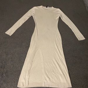 Only worn once !! Fits very nice